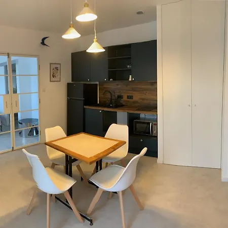 L Atelier شقة Vergèze