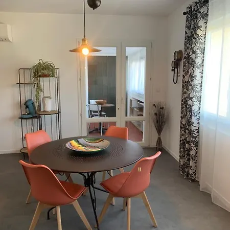 L Atelier شقة Vergèze
