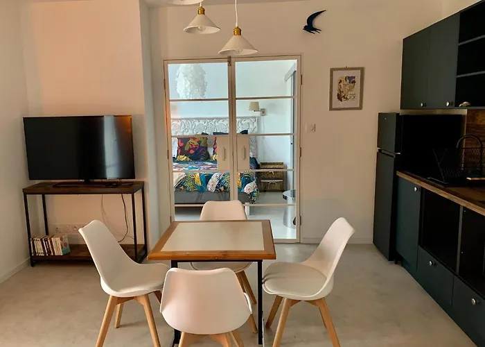 L Atelier Vergeze